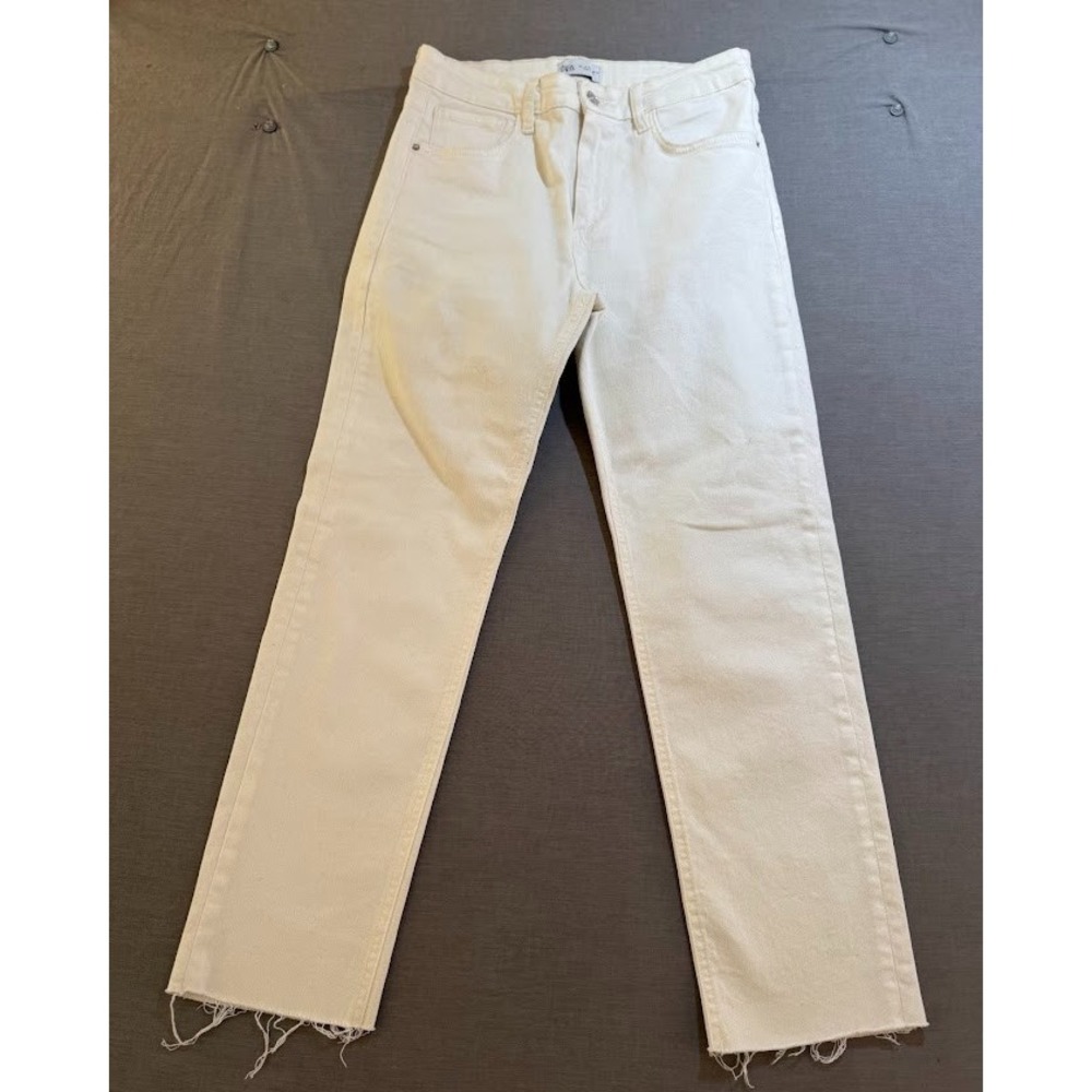 Zara Pants Womens 30 White Denim Straight High Rise Pocketed Raw Hem 30x26.